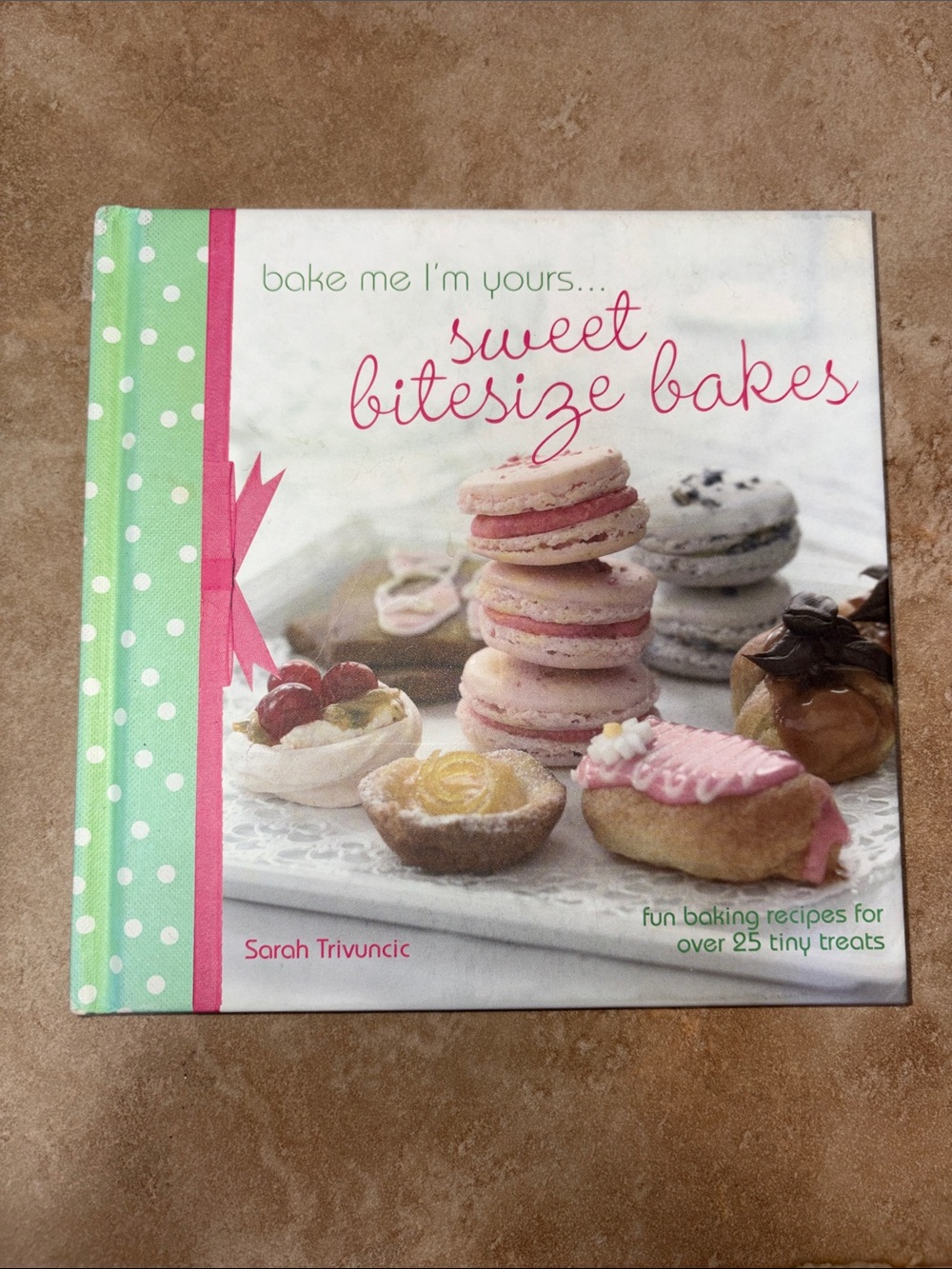 Sweet Bitesize Bakes Cookbook - Pink & Mint